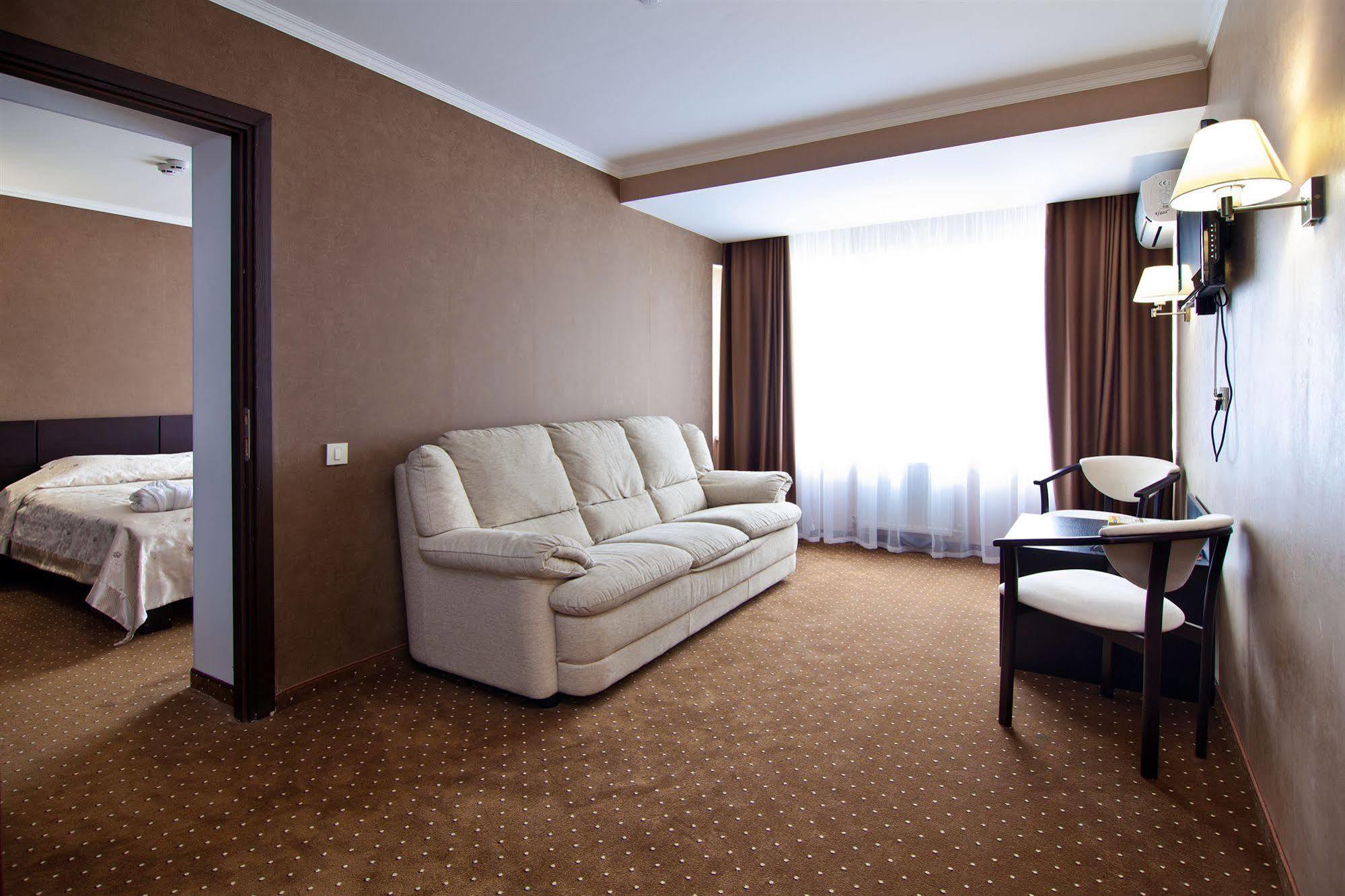 Ok Hotel 3*